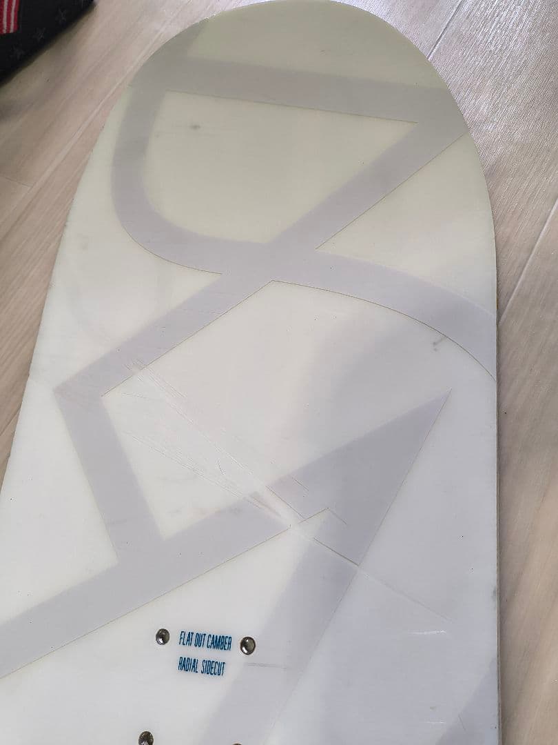 Salomon スノーボード グラフィックデザイン