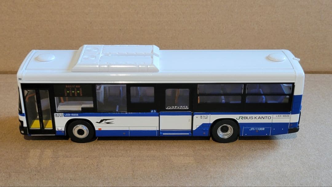 1/64 lv-n139f トミカリミテッドヴィンテージ エルガ JRバス関東