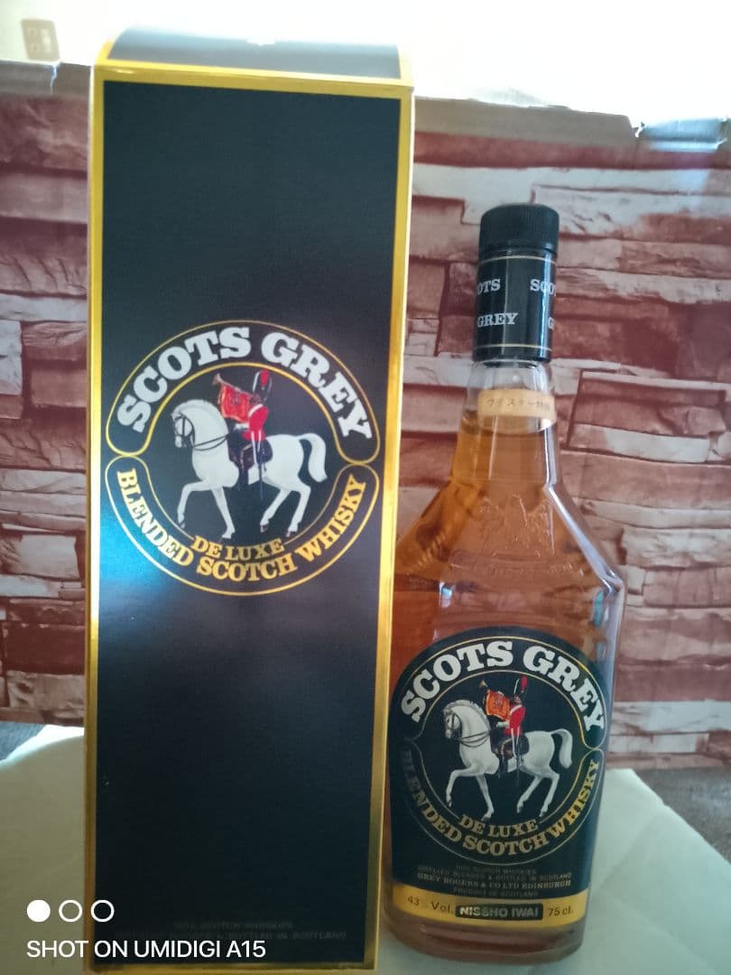 SCOTS GREY ブレンデッドスコッチウイスキー 750ml