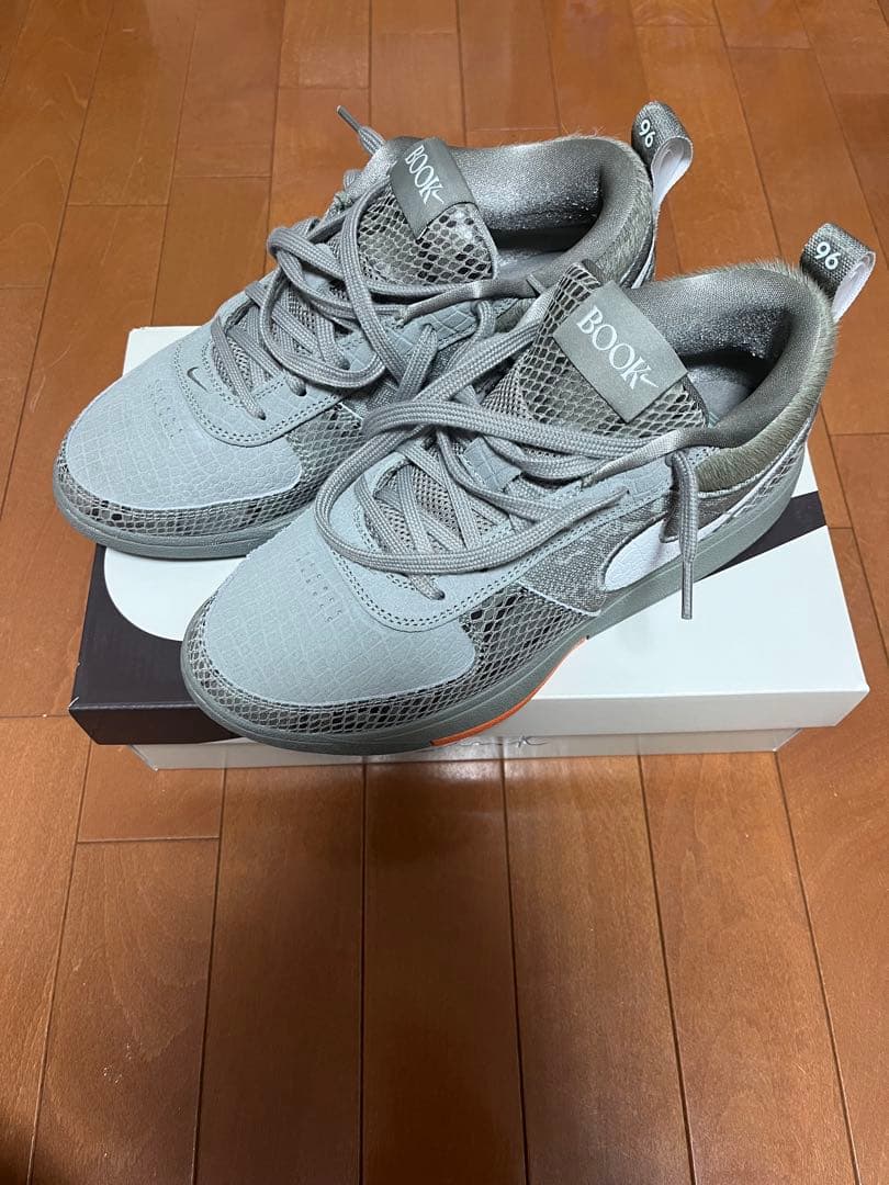 NIKE BOOK1 Hike 美品
