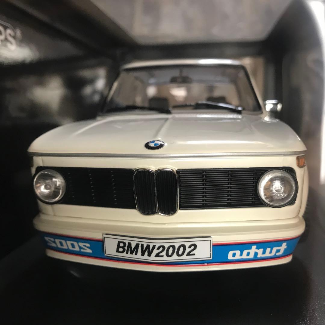 ミニカー 1/18 BMW2002