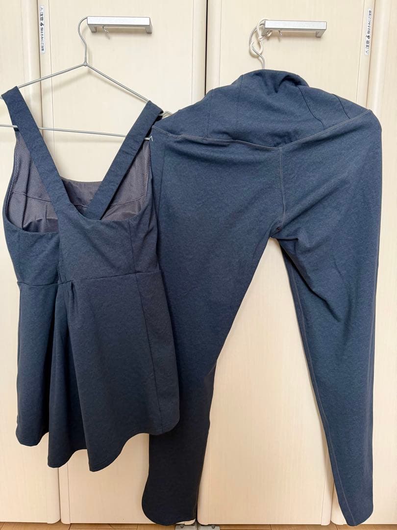 【最終価格】SUKALA ヨガウェア 上下セット Lサイズ