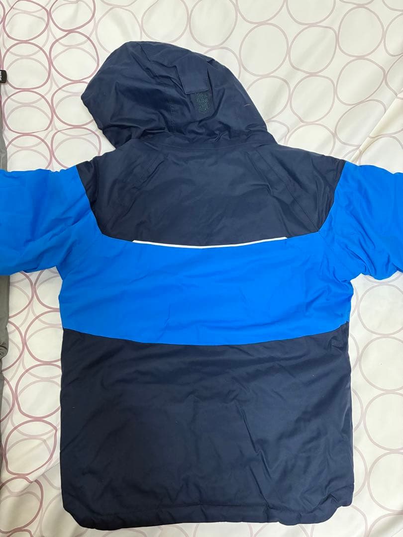 お値下げスキーウェア　mont-bell Colombia 120-130