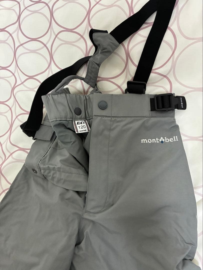 お値下げスキーウェア　mont-bell Colombia 120-130