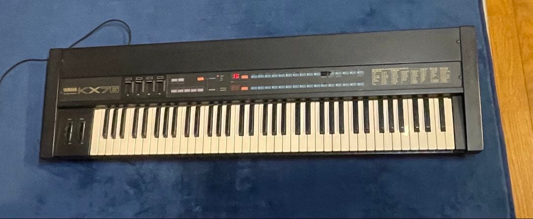 YAMAHA マスターキーボード KX76