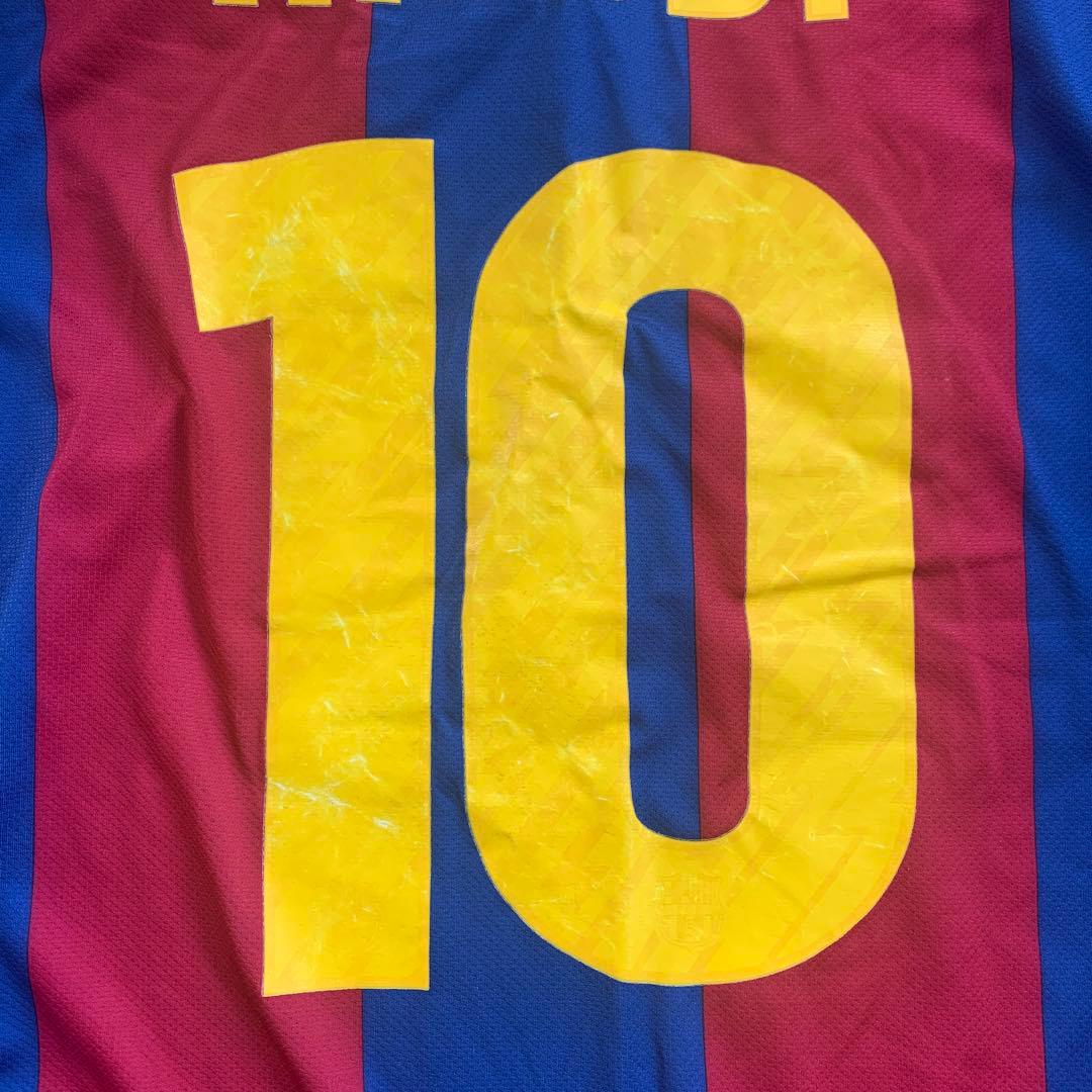 ア*ス様 FC Barcelona DRI-FIT メッシ　シリアル番号ありシャ