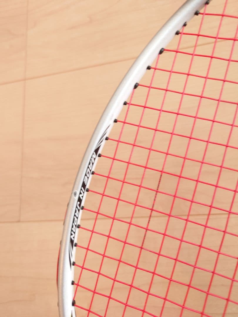 バドミントンラケット初級者向け4本セット