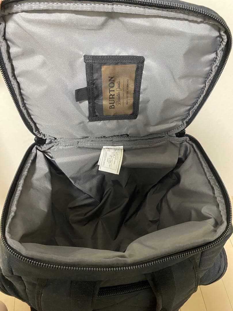 BURTON ブラックバックパック