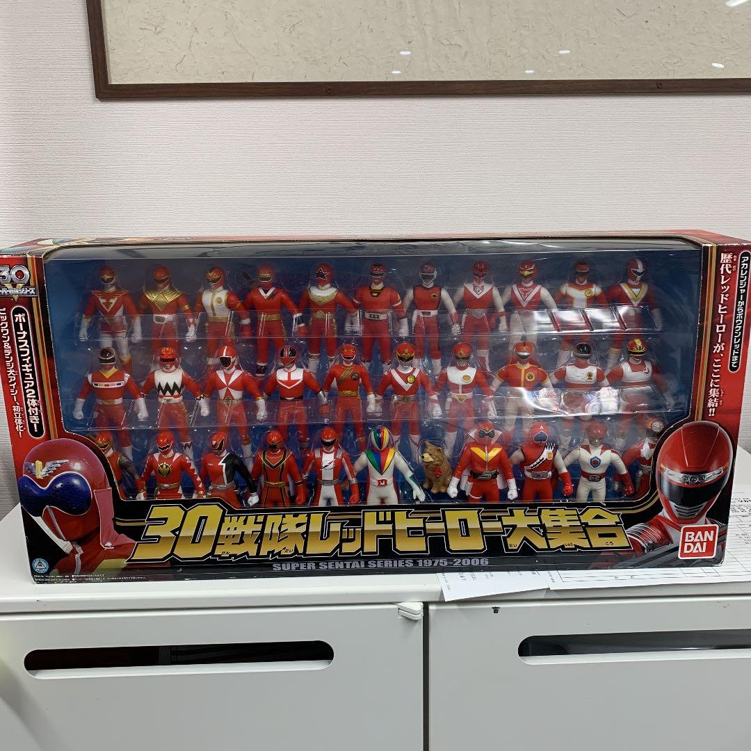 フィギュア30体　プレミア　　レッドヒーロー☺︎