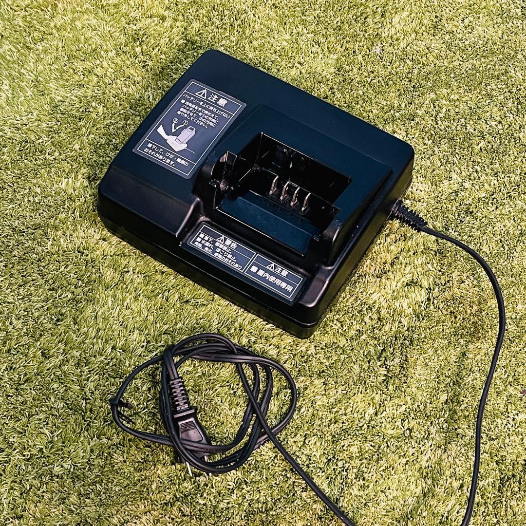 パナソニック充電器　NKJ069Z1 動作品