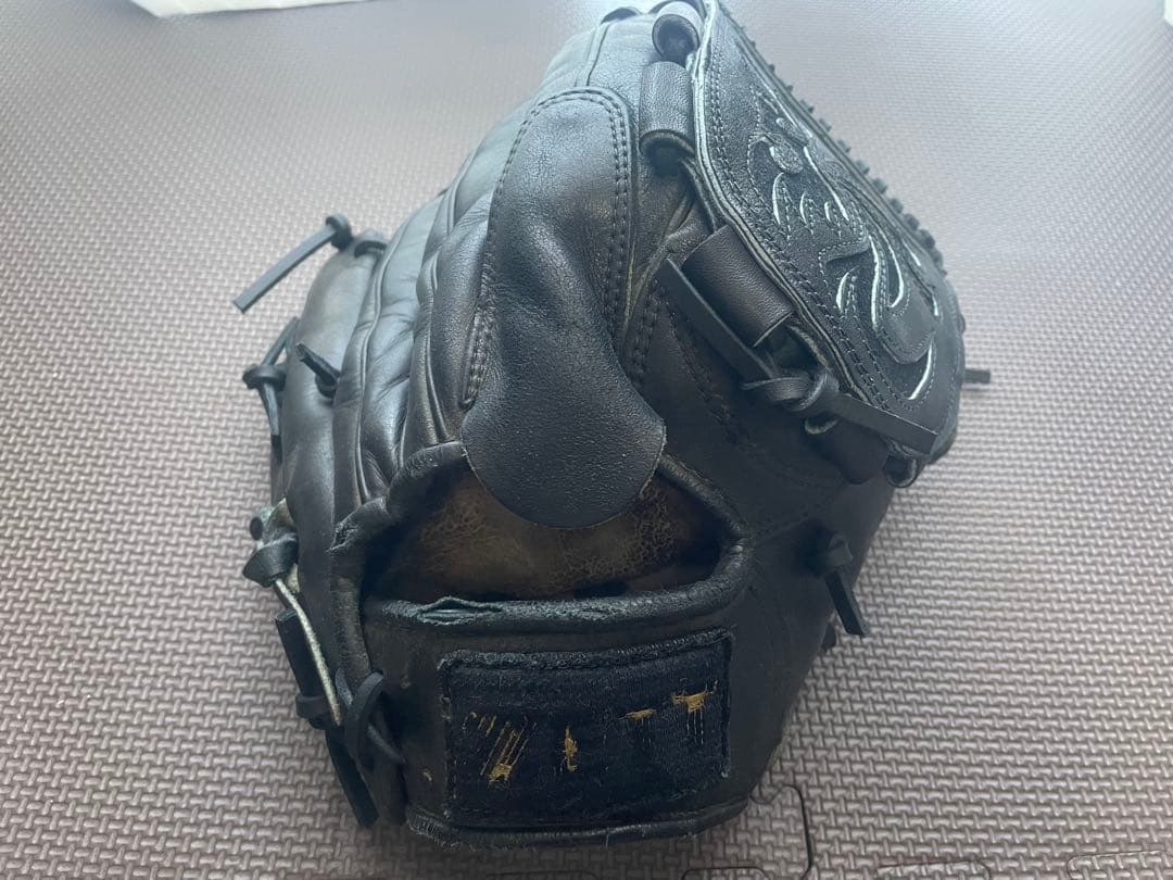 【値下げしました】ZETT PROSTATUS 軟式 投手用