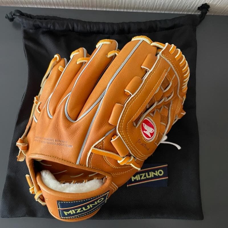 MIZUNO World Win 赤カップ 硬式グローブ