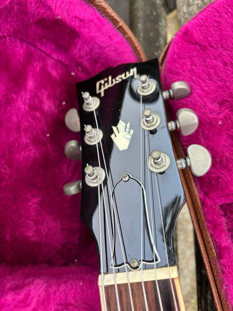 Gibson ES-335（チェリー）2001年製 Nashville