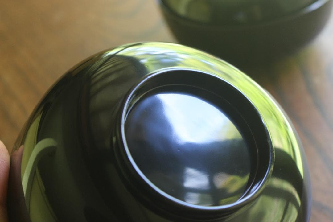 デッドストック！端正な黒漆に極上宝尽くし蒔絵のお椀2点（