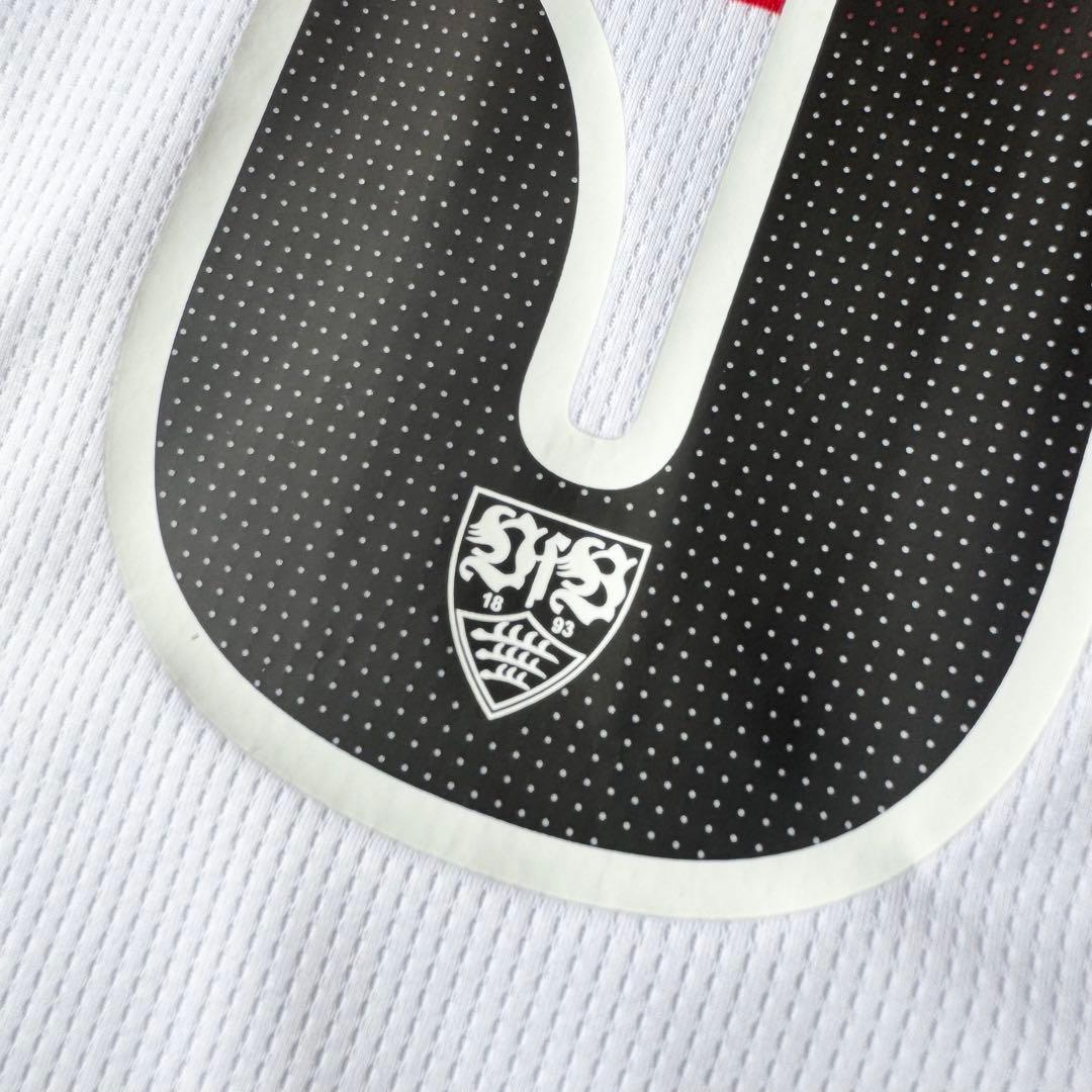 【加入ファーストモデル】伊藤洋輝 ＃３７ シュトゥットガルト ２１／２２（H）