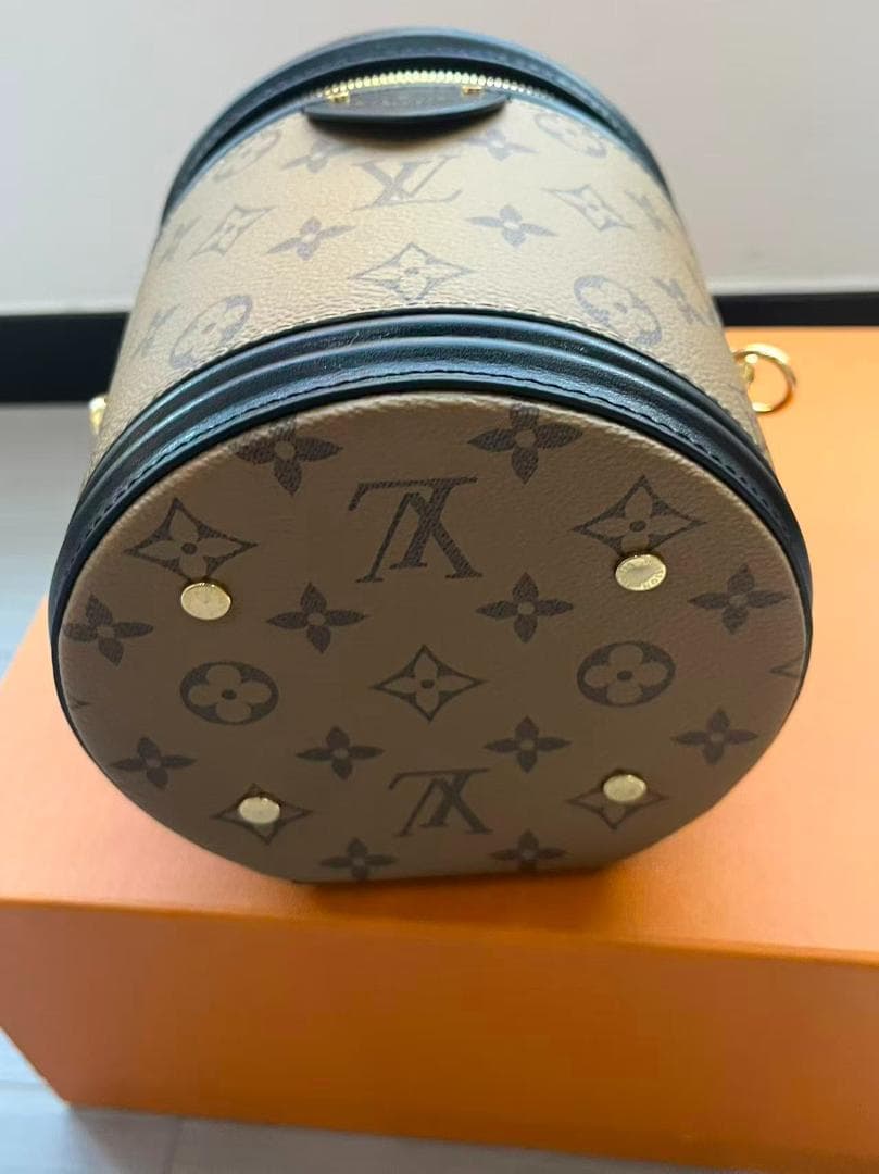 モノグラム リバース カンヌ 2WAY ポシェット M43986