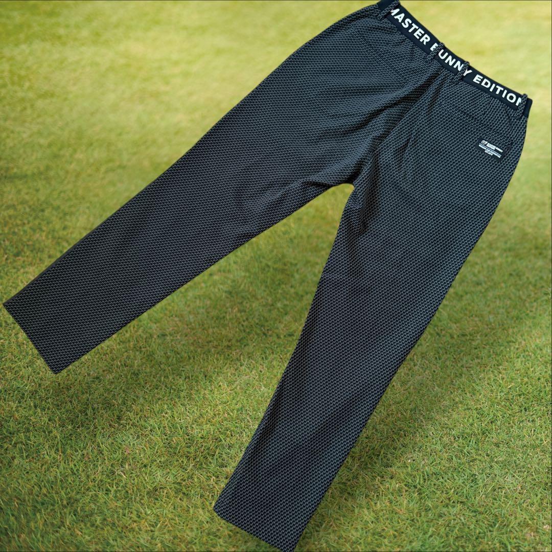 人気デザイン　マスターバニー　パンツ　S〜M相当　総柄　黒　グレー　3