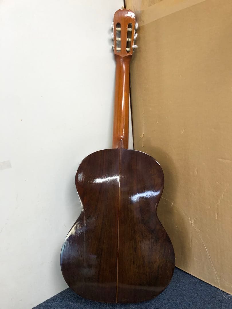 鈴木バイオリン社製の手工品 木曽 拾号 ビンテージギター 1970年代