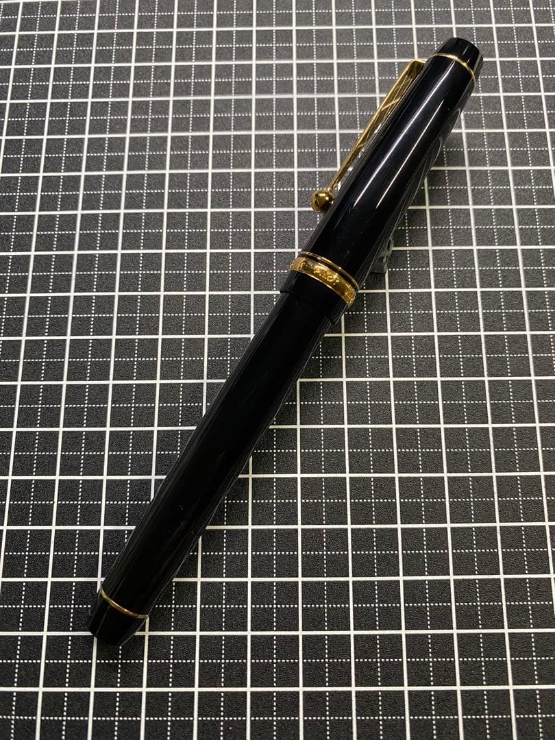PILOT CUSTOM 74 ベスト型　万年筆　字幅M