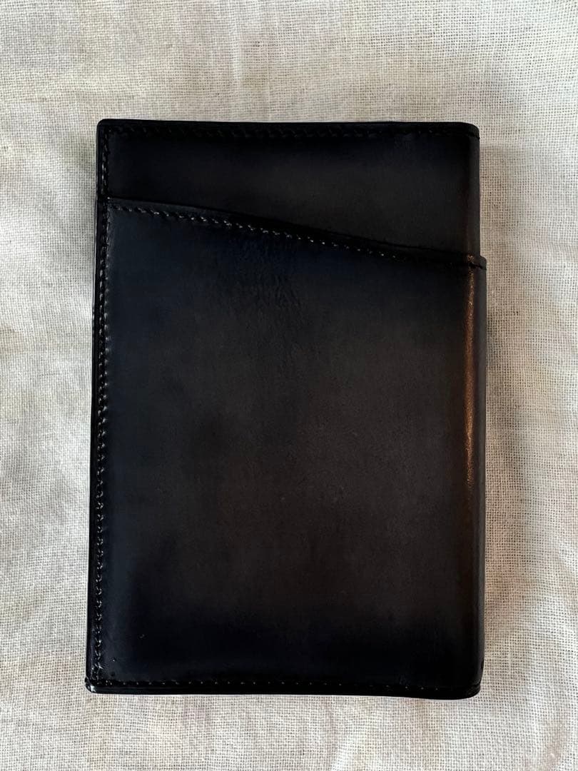 ベルルッティ エスカル グラディアント スクリットレザー パスポートケース