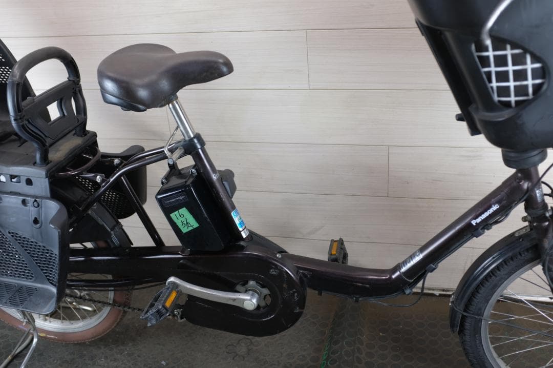 パナソニック ギュット　　20インチ　3段　16.0Ah（4点灯）充電器無し