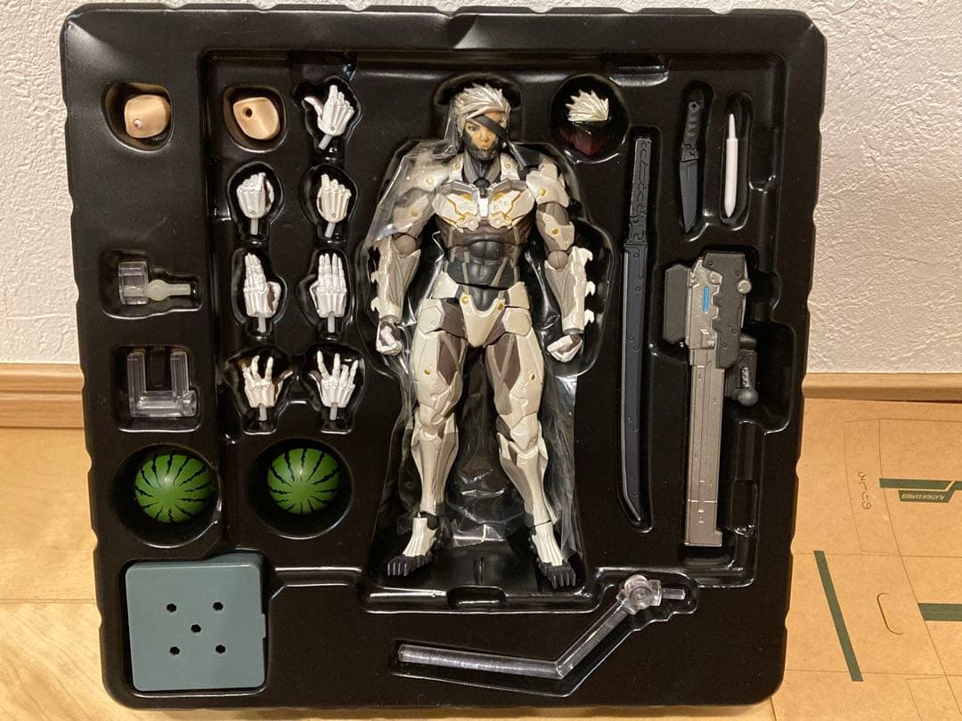 リボルテック ヤマグチ　雷電　ホワイトアーマー