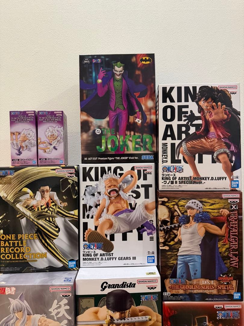 【新品未開封】プライズフィギュア ONE PIECE等13個まとめ売り