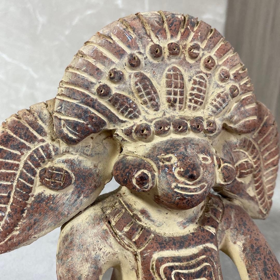 メキシコ　マヤ文明　戦士の土人形　テコラッタ　素焼き　ヴィンテージインテリア
