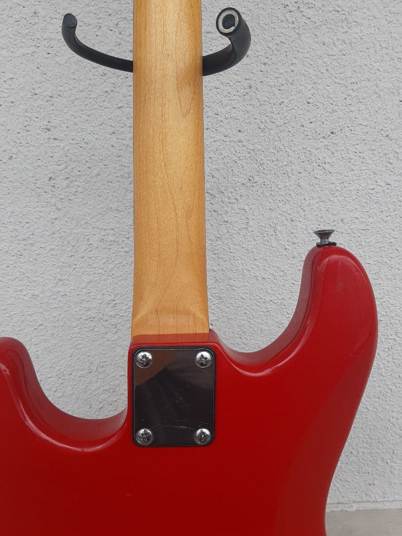 最終値下げ加熱処理ＡＩＹSAMICK ネックストラトタイプエレキギターSSS赤