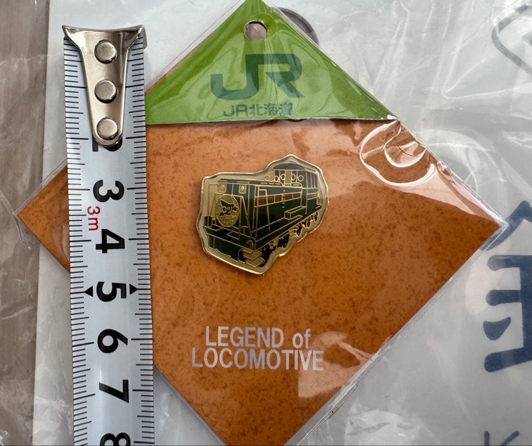 釧網本線 80周年記念 ロゴプレート　ノロッコ号　サボ　チョロQ ピンバッジ