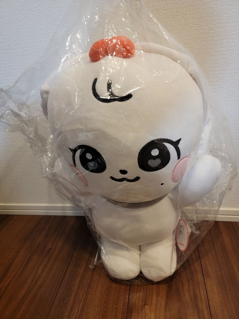 Minive CHERRY メガクッション