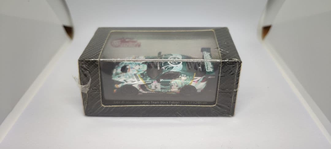 GSR 1/64 メルセデスベンツ AMG チーム ブラックファルコン 2019