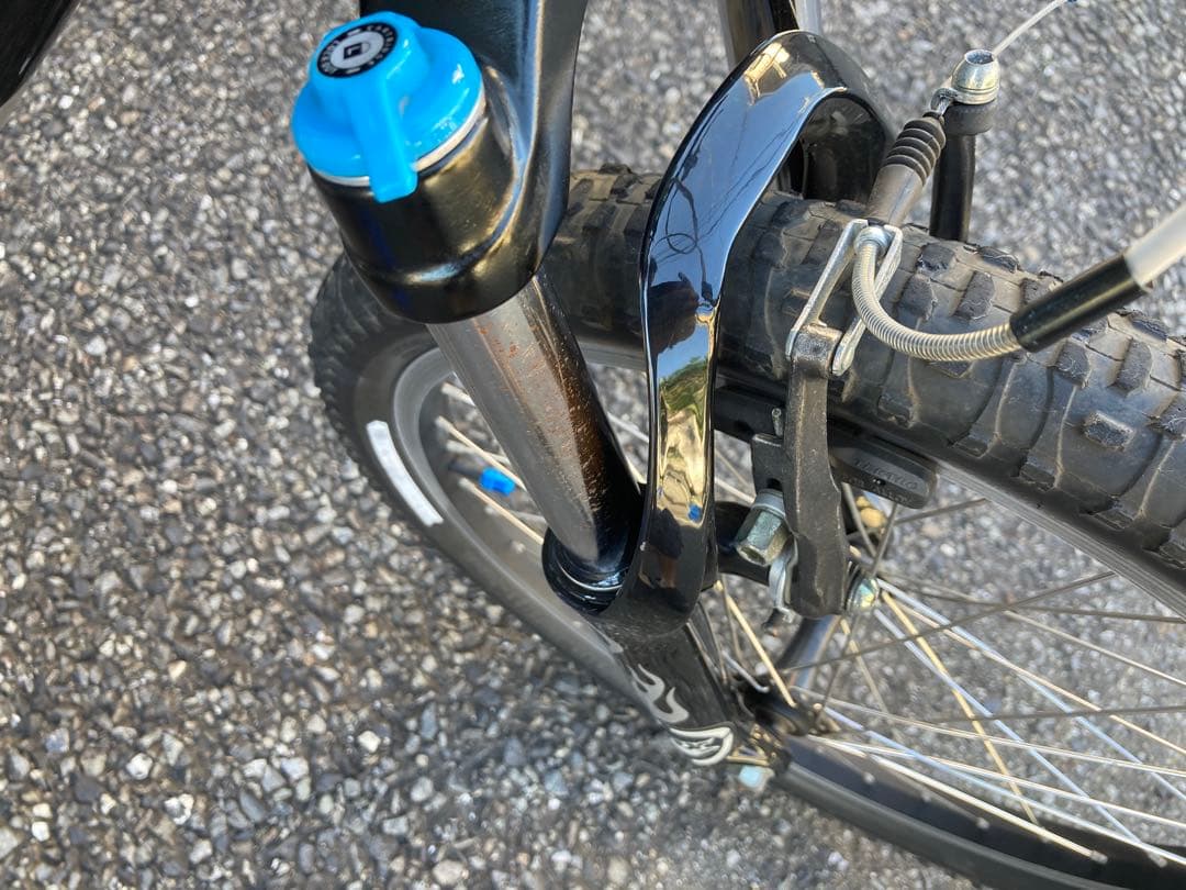 スペシャライズド　Hotrock 20インチMTB 直接引取り限定