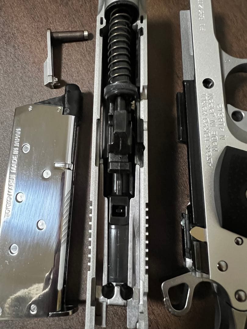 東京マルイ V10 ウルトラコンパクト　V10 Ultra Compact