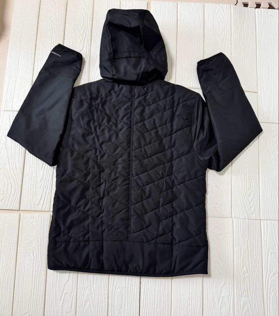 ナイキ ランニングジャケット中綿ジャケット　メンズ　M ブラックランニングウェア