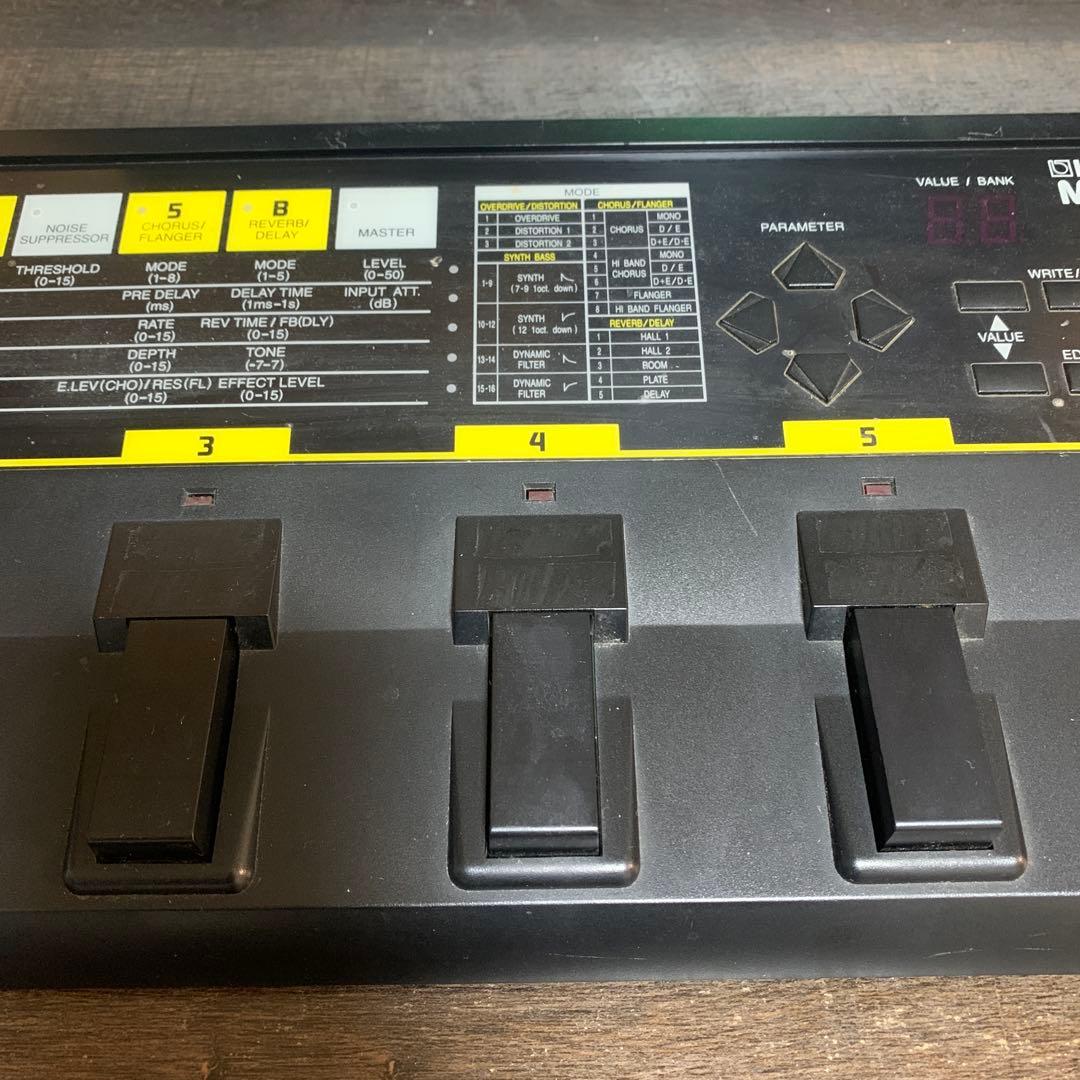 BOSS ME-6B ベースマルチエフェクター