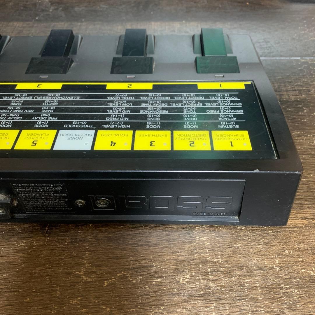 BOSS ME-6B ベースマルチエフェクター