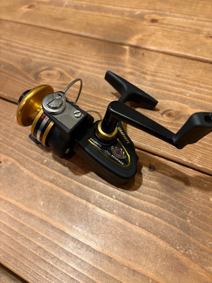 PENN 4300SS スピニングリール