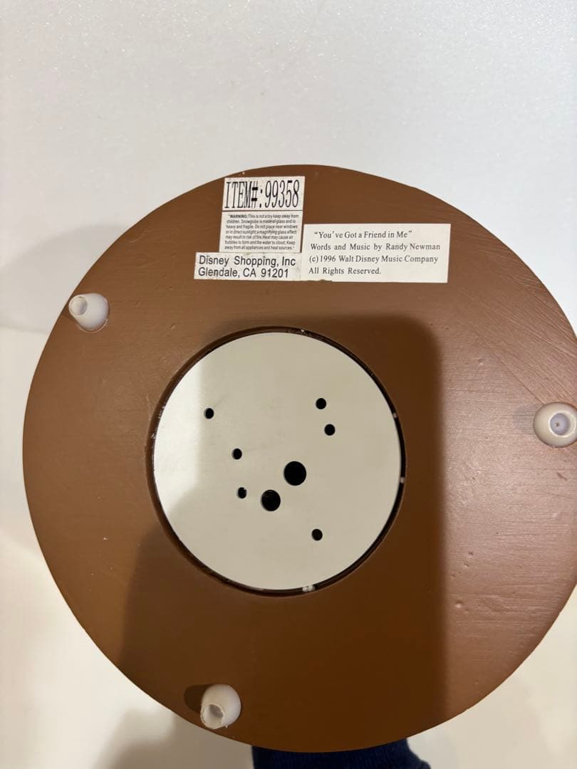 トイストーリー　スノードーム　スノーグローブ　オルゴール