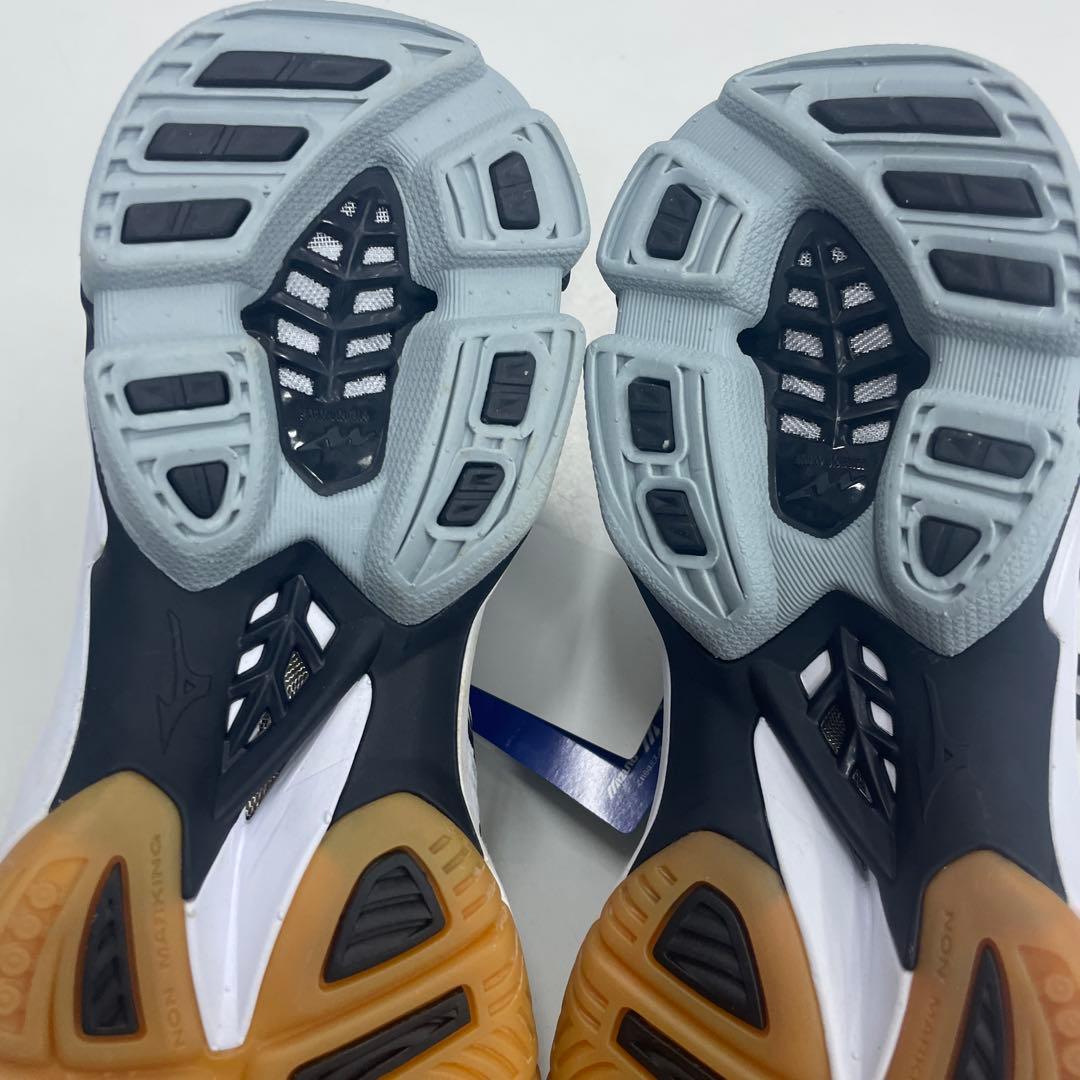 Mizuno バレーボールシューズ ウェーブライトニング　25.0cm