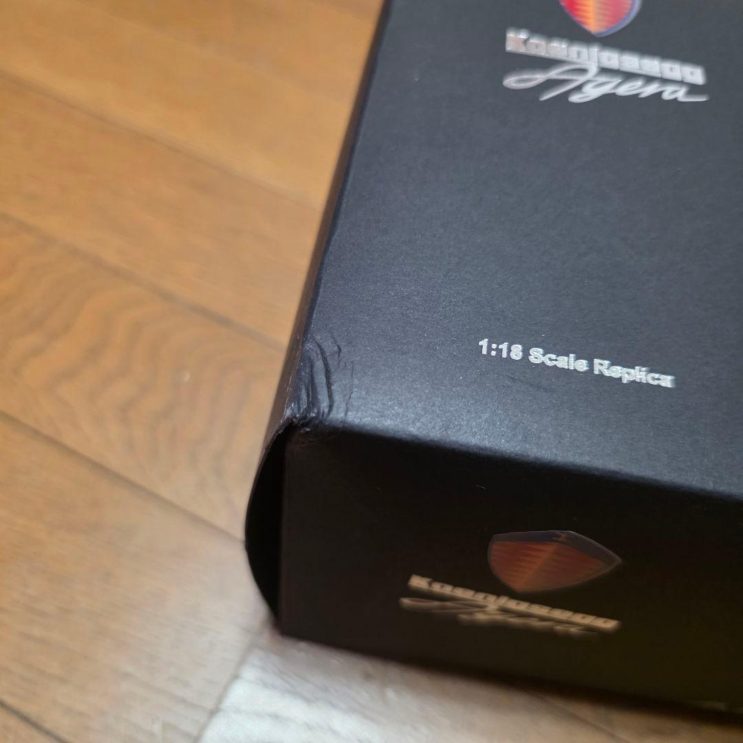 AUTOart ケーニグセグ 　アゲーラ(レッド)　　1/18