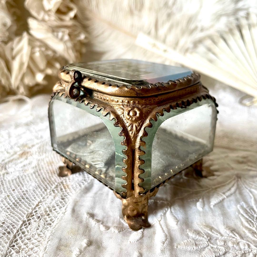 ノートルダム大聖堂ベベルガラスジュエリーボックス　ケース　フランスアンティーク