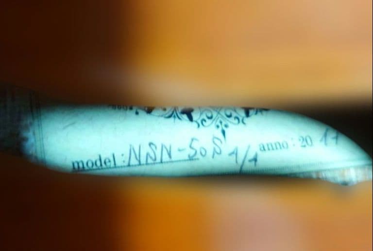 ニコロサンティNSN50S バイオリン　4/4 美品　弓、ケース、松脂、肩当付