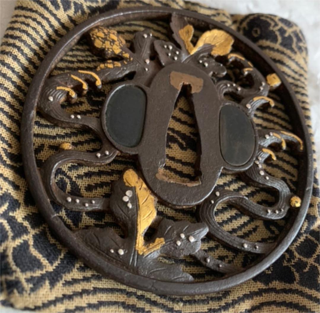 鍔　透かし鍔　竜田川