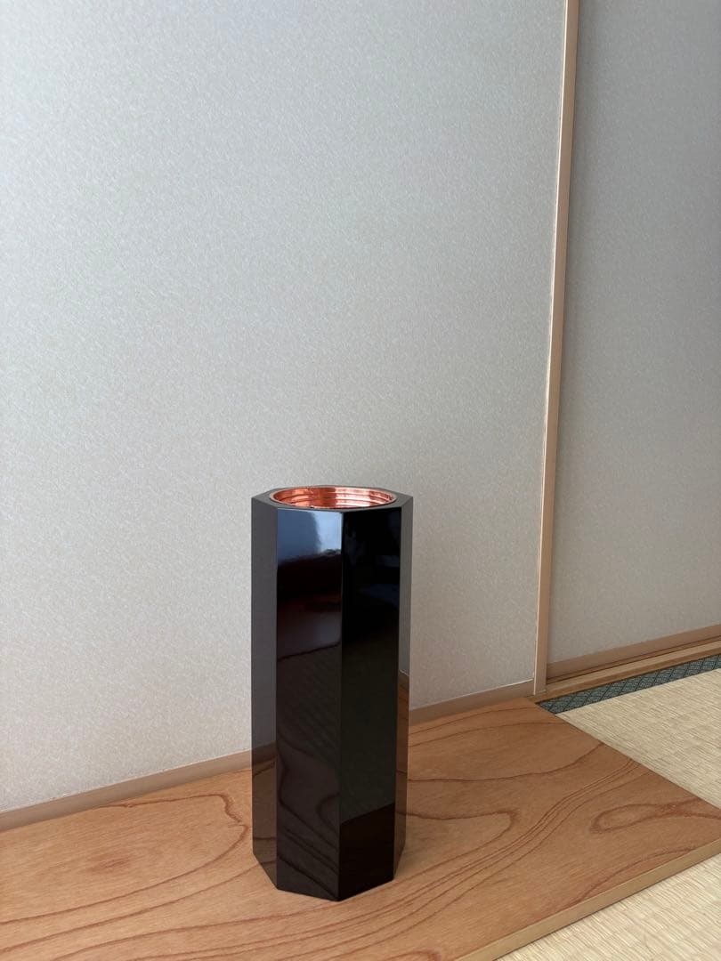 63【おまとめ買い可】華道　八角塗寸胴　華道具　寸どう　花器　花入れ　水仙