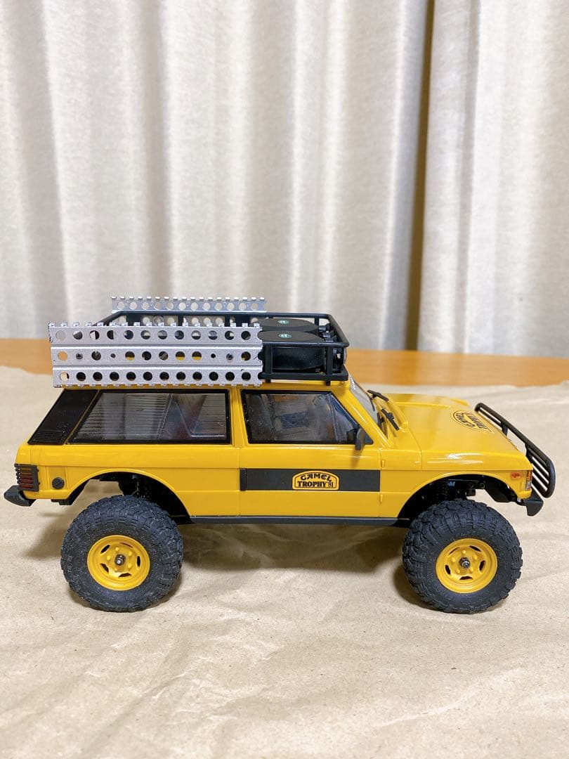 FMS ラジコン　レンジローバー 1/24 ランドローバー fcx24m