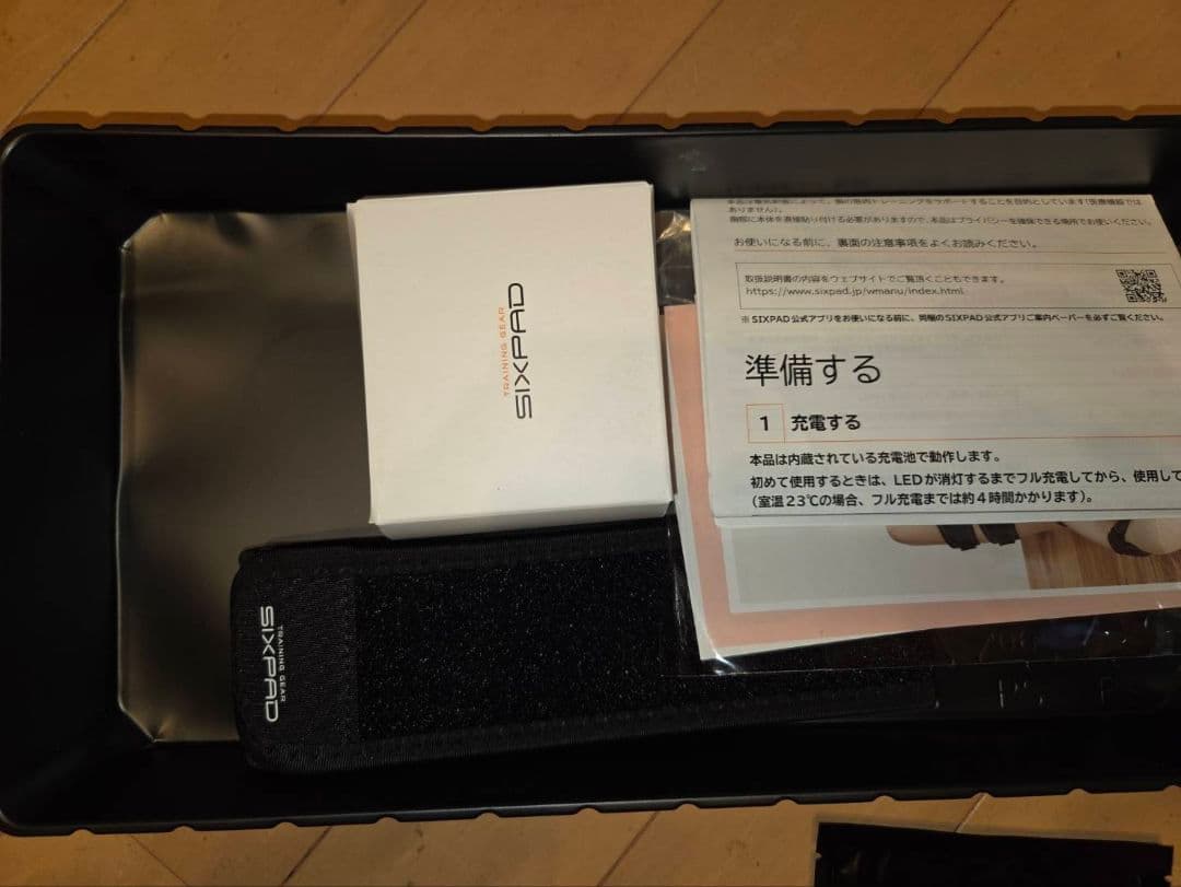 SIXPAD Abs Fit EMSトレーニングデバイス