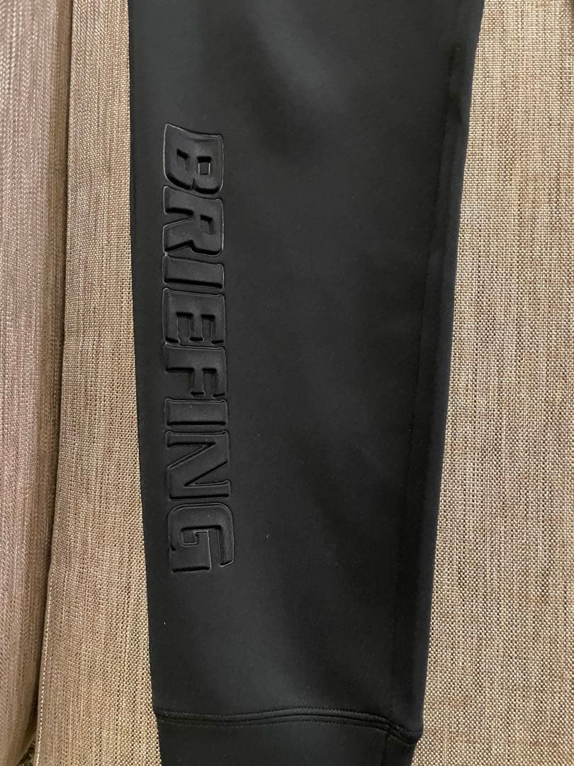 BRIEFING ブラックパンツ ロゴ入り Mサイズ