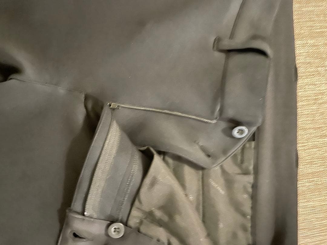 BRIEFING ブラックパンツ ロゴ入り Mサイズ