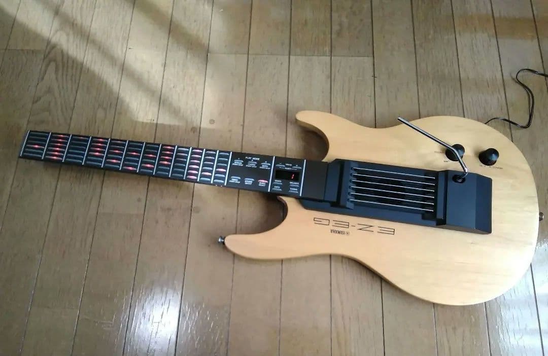良品　YAMAHA EZ-EG イージーギター ヤマハ　オプション4曲付